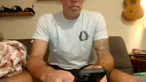 wingnutt765733 online show from December 14, 6:53 am