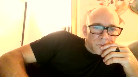 wingnutt765733498294 online show from August 26, 1:29 pm