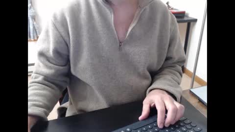 Snapshot of wisanonymousman chatting on January 7, 1:21 pm Wisa Randy online show from January 7, 1:21 pm