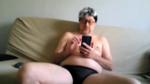 wizz_me online show from April 8, 6:57 am