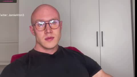 Wlademar online show from April 25, 5:10 pm