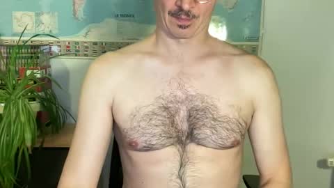 Wladsexy88 online show from April 25, 11:46 pm