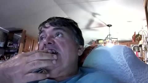 wldlife online show from October 12, 10:48 pm