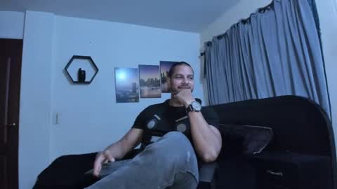 Magnus Dark independent model online show from November 21, 4:33 am