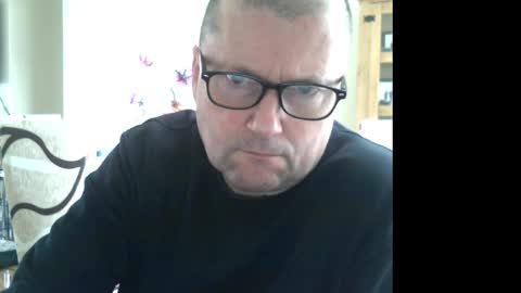Snapshot of wobble444 chatting on March 5, 9:16 am wobble444 online show from March 5, 9:16 am