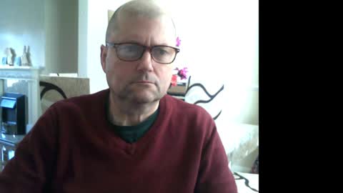 Snapshot of wobble444 chatting on January 29, 9:12 am wobble444 online show from January 29, 9:12 am