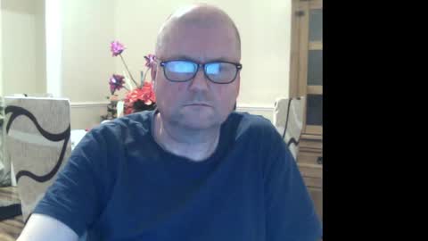 Snapshot of wobble444 chatting on March 10, 11:38 pm wobble444 online show from March 10, 11:38 pm
