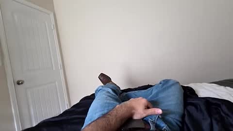 wolf09033 online show from May 3, 5:48 pm