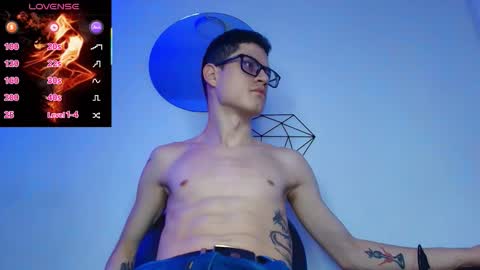  W O L F  online show from February 5, 11:50 am