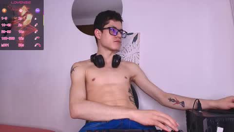  W O L F  online show from March 3, 11:50 am