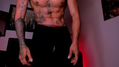 wolferatus online show from April 18, 11:04 pm