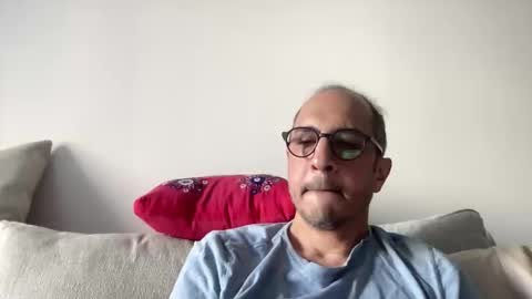 Carlos online show from February 5, 7:54 pm