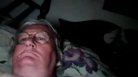 woodpecker115 online show from November 22, 10:04 am