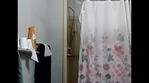 Woodpipe69 online show from January 12, 9:52 pm