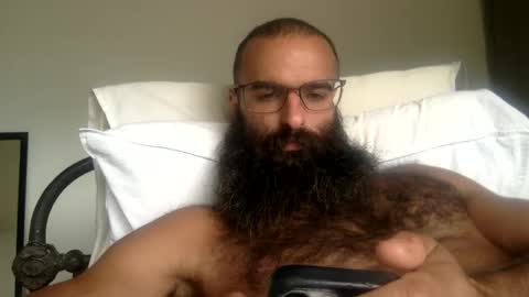 woof_wolf37 online show from April 27, 5:52 pm