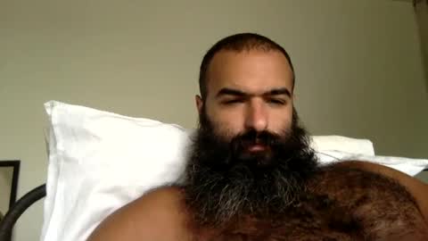 Snapshot of woof_wolf37 chatting on October 6, 4:00 pm woof_wolf37 online show from October 6, 4:00 pm