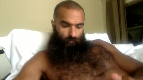 woof_wolf37 online show from May 18, 7:29 pm