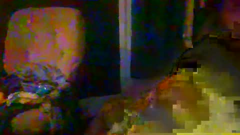 Snapshot of woperator3 chatting on February 12, 12:27 am woperator3 online show from February 12, 12:27 am