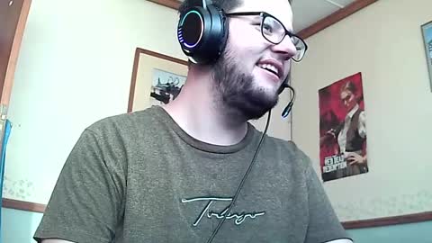 Snapshot of worsie333 chatting on December 7, 3:41 pm worsie online show from December 7, 3:41 pm