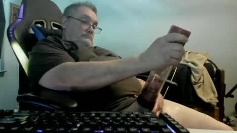 wowsers2022 online show from April 26, 8:05 pm