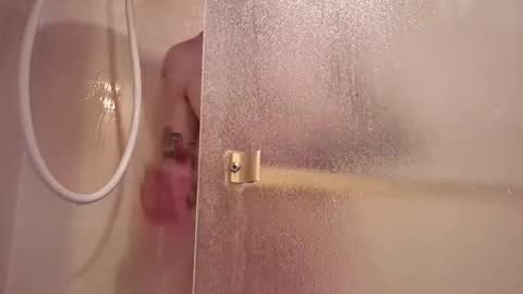 wribry83 online show from October 21, 5:54 am