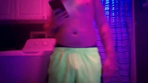 Snapshot of wundrsword33 chatting on March 2, 11:50 pm BONER DONOR online show from March 2, 11:50 pm