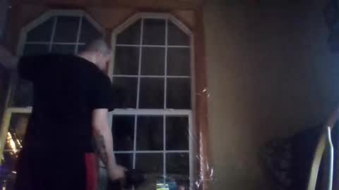 Snapshot of wundrsword33 chatting on December 19, 8:24 am BONER DONOR online show from December 19, 8:24 am