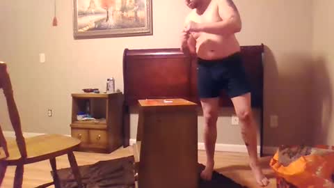 Snapshot of wundrsword33 chatting on February 3, 9:30 am BONER DONOR online show from February 3, 9:30 am