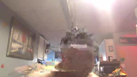 Snapshot of wundrsword33 chatting on September 18, 9:11 am BONER DONOR online show from September 18, 9:11 am