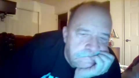 Snapshot of wvmountainlover chatting on January 5, 6:24 am wvmountainlover online show from January 5, 6:24 am