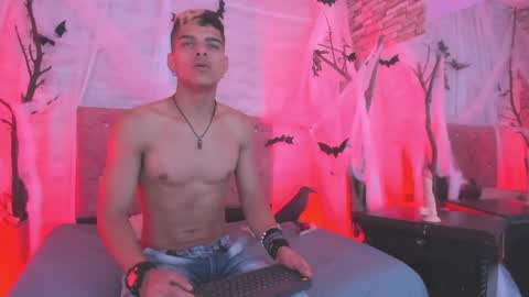 wyatt online show from October 14, 12:12 pm