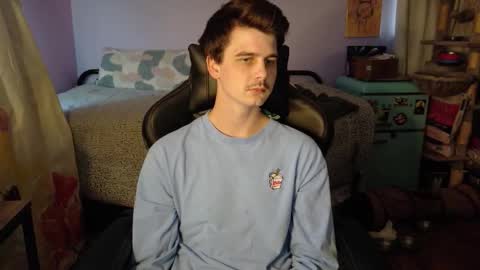 Snapshot of wyattfans_ chatting on October 19, 10:46 pm Wyatt online show from October 19, 10:46 pm