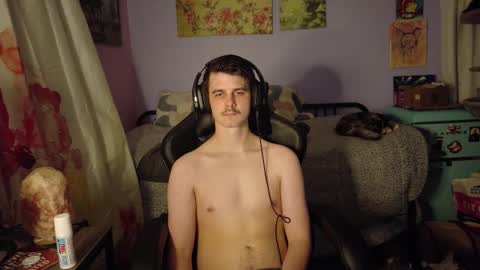 Snapshot of wyattfans_ chatting on October 22, 12:24 am Wyatt online show from October 22, 12:24 am