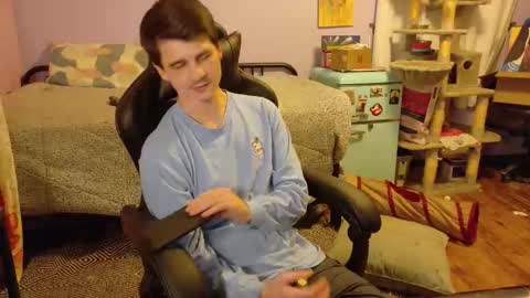 Snapshot of wyattfans_ chatting on October 16, 5:48 am Wyatt online show from October 16, 5:48 am