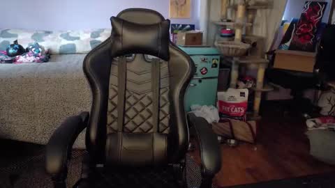 Snapshot of wyattfans_ chatting on October 29, 10:34 pm Wyatt online show from October 29, 10:34 pm