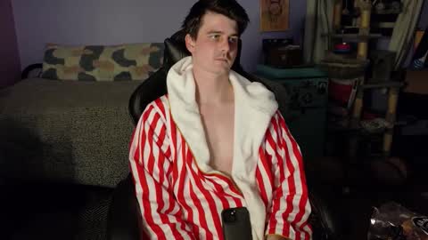 Snapshot of wyattfans_ chatting on October 14, 3:13 am Wyatt online show from October 14, 3:13 am