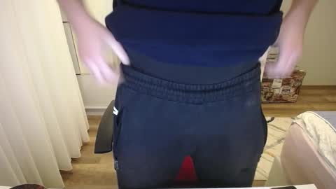 Snapshot of x_____0_____x chatting on October 30, 10:22 pm Mr. Lonely online show from October 30, 10:22 pm