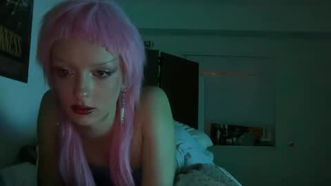 xakiraxx online show from September 20, 6:57 am