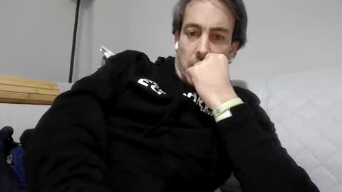 Snapshot of xalegarmax chatting on October 30, 11:28 pm xalegarmax online show from October 30, 11:28 pm