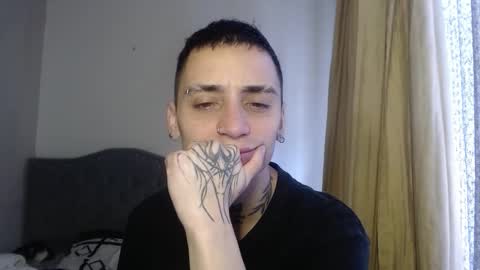 Snapshot of xalejo_max chatting on October 18, 5:07 pm xalejo_max online show from October 18, 5:07 pm