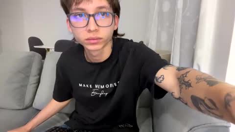 Xam online show from February 24, 1:24 am