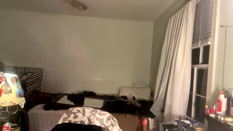 xander0zzz online show from March 7, 1:14 am