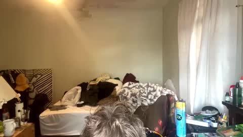 xander0zzz online show from April 3, 6:15 pm