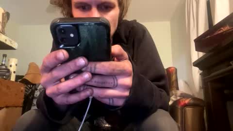 xander0zzz online show from March 30, 6:36 am