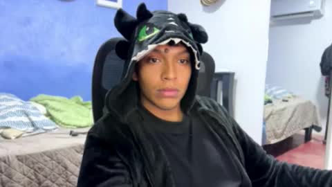 Xander bonnet online show from January 6, 4:00 pm