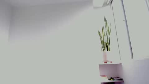 Snapshot of xavier_colleman chatting on September 8, 2:27 pm Xavier online show from September 8, 2:27 pm