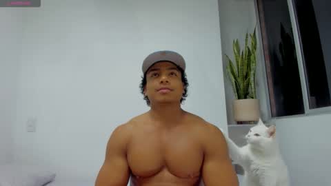 Snapshot of xavier_colleman chatting on October 25, 3:41 am Xavier online show from October 25, 3:41 am