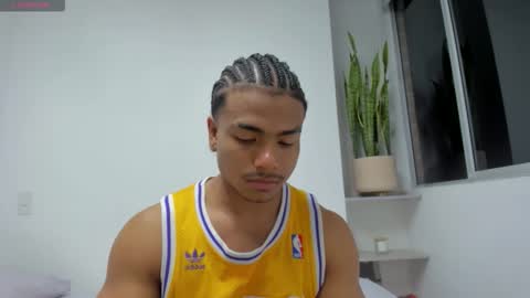 Xavier online show from December 23, 2:09 am