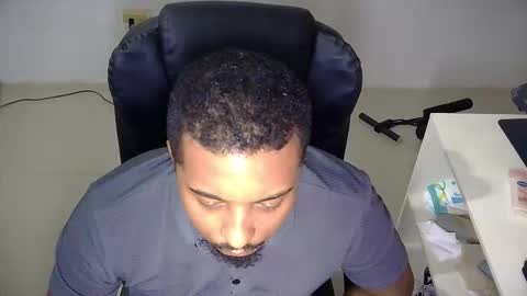 Xavier Miller online show from October 24, 3:58 pm