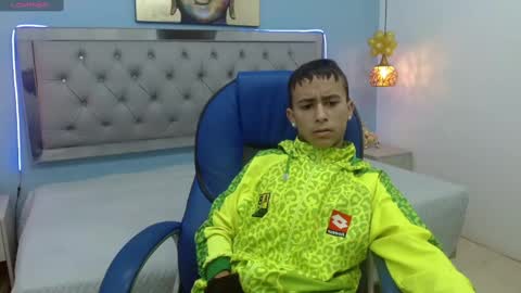 xavii_18_ online show from January 25, 12:26 pm